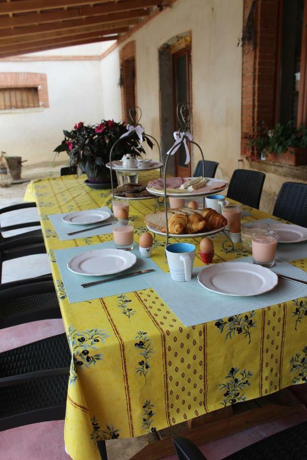 Residence La Salamandre Kamers Rabastens Екстериор снимка